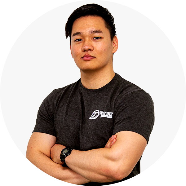 トレーナー紹介 高知市大膳町のパーソナルトレーニングジム Favor フェイバー